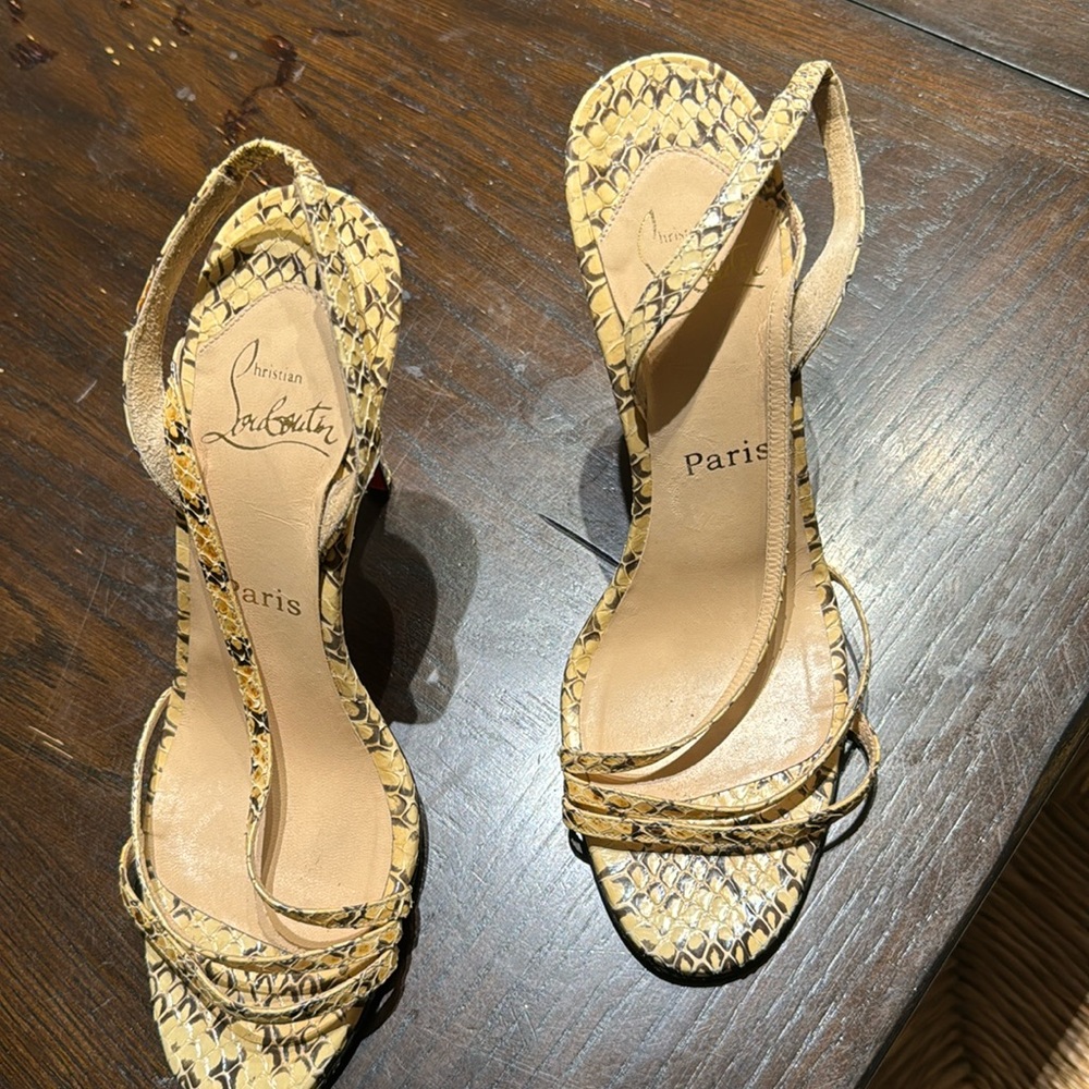 Christian Louboutin size 39